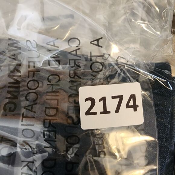 Lucky Brand Jeans Charlie Baby Boot Womens 4/27 Regular Dark Denim Pants 30x31 - Picture 12 of 12